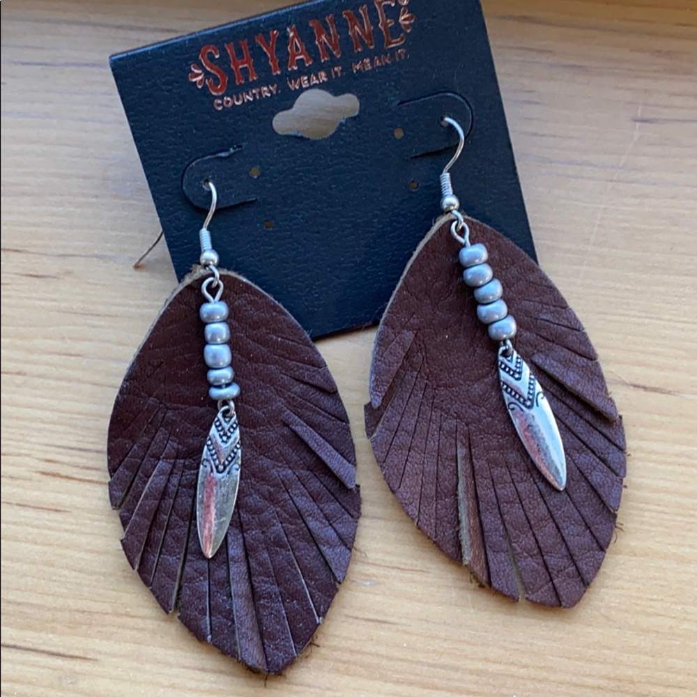 Shyanne brown feather earrings